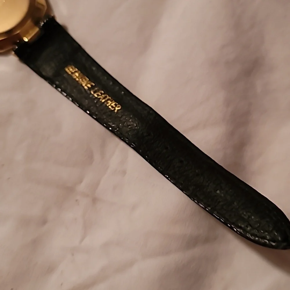 Noble De Paris 18kt Gold Plated Mens Watch‎ Date Embossed Leather Band Classy